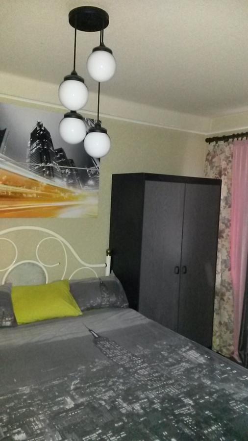 Apartment On Rusanivska Naberezhnaya 22 Kiev Eksteriør billede